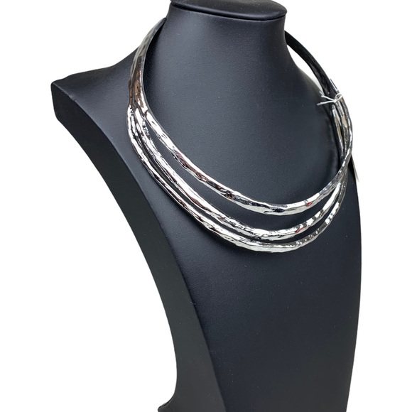 Silver Hammered 3 Row Tiered Collar Necklace - Picture 7 of 11